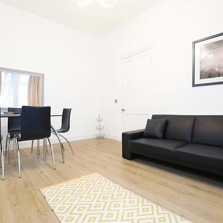 Stunning Modern 3 Bedroom Apartment Edimburgo Esterno foto