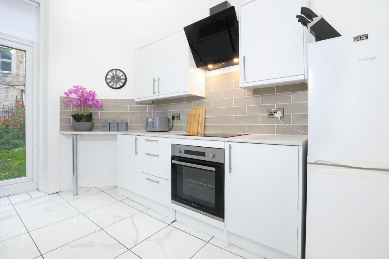 Stunning Modern 3 Bedroom Apartment Edimburgo Esterno foto