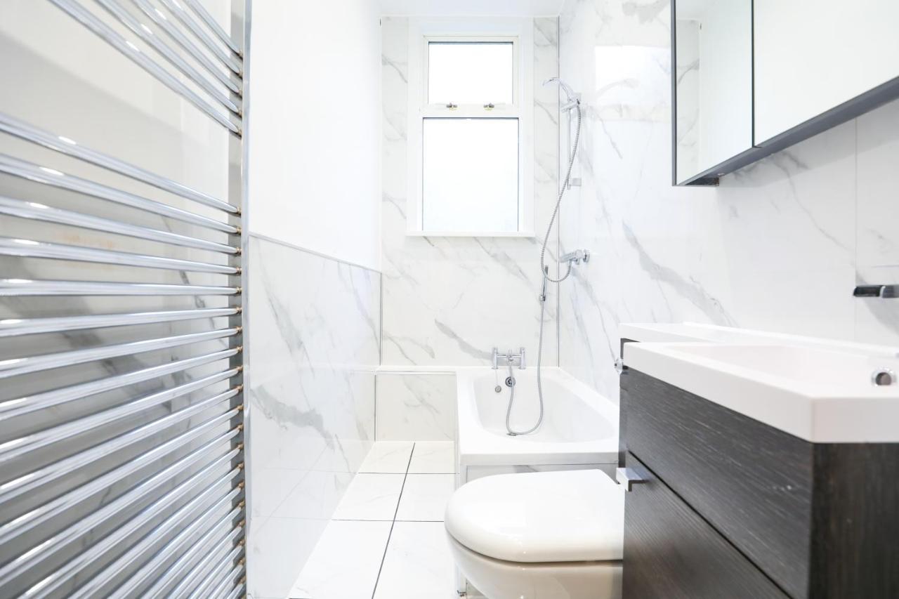 Stunning Modern 3 Bedroom Apartment Edimburgo Esterno foto