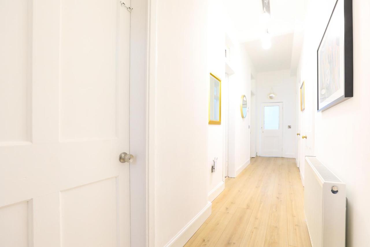 Stunning Modern 3 Bedroom Apartment Edimburgo Esterno foto
