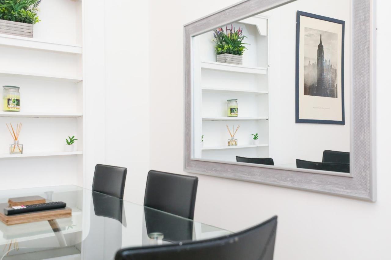 Stunning Modern 3 Bedroom Apartment Edimburgo Esterno foto