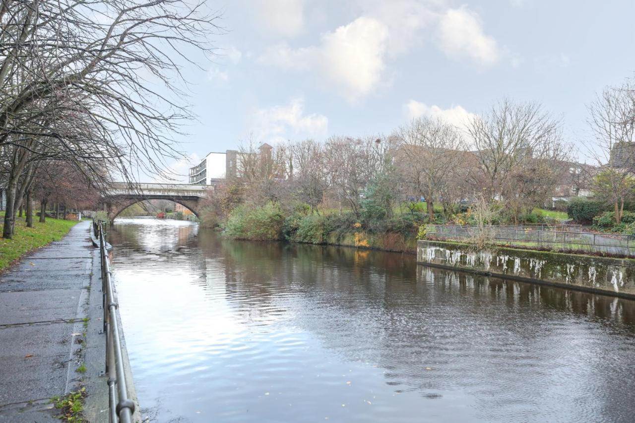 Stunning Modern 3 Bedroom Apartment Edimburgo Esterno foto